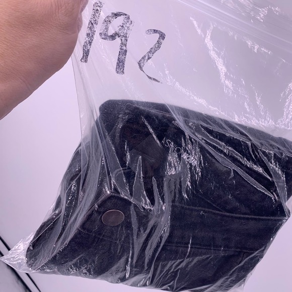 Fashion Nova Black High-Rise  Straight Jeans Womens Size 3 - Picture 8 of 8